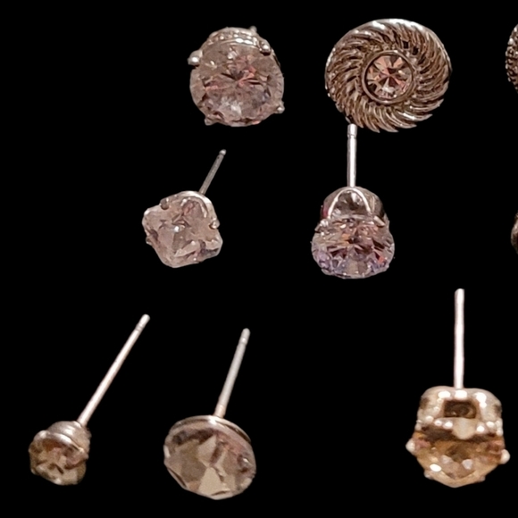 CZ -‎ Single Earrings Set of 14 - Picture 2 of 4